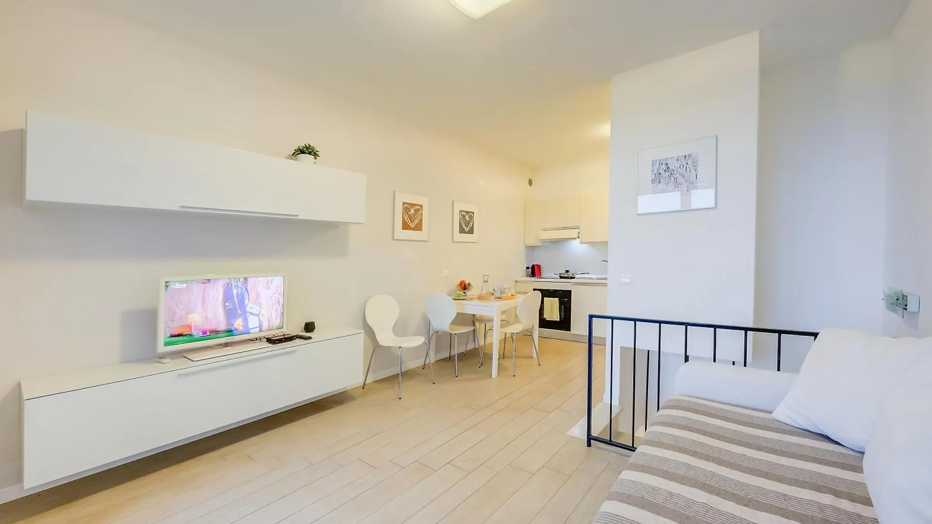 Lejlighed Casa Oleandri With Pool And Lake View Toscolano Maderno
